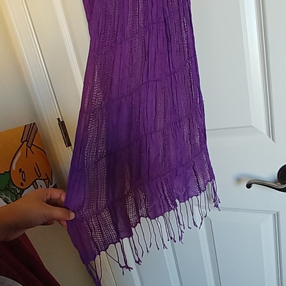 Purple scarf - Picture 2 of 2